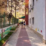 Grand - Free Parking * تيرانا